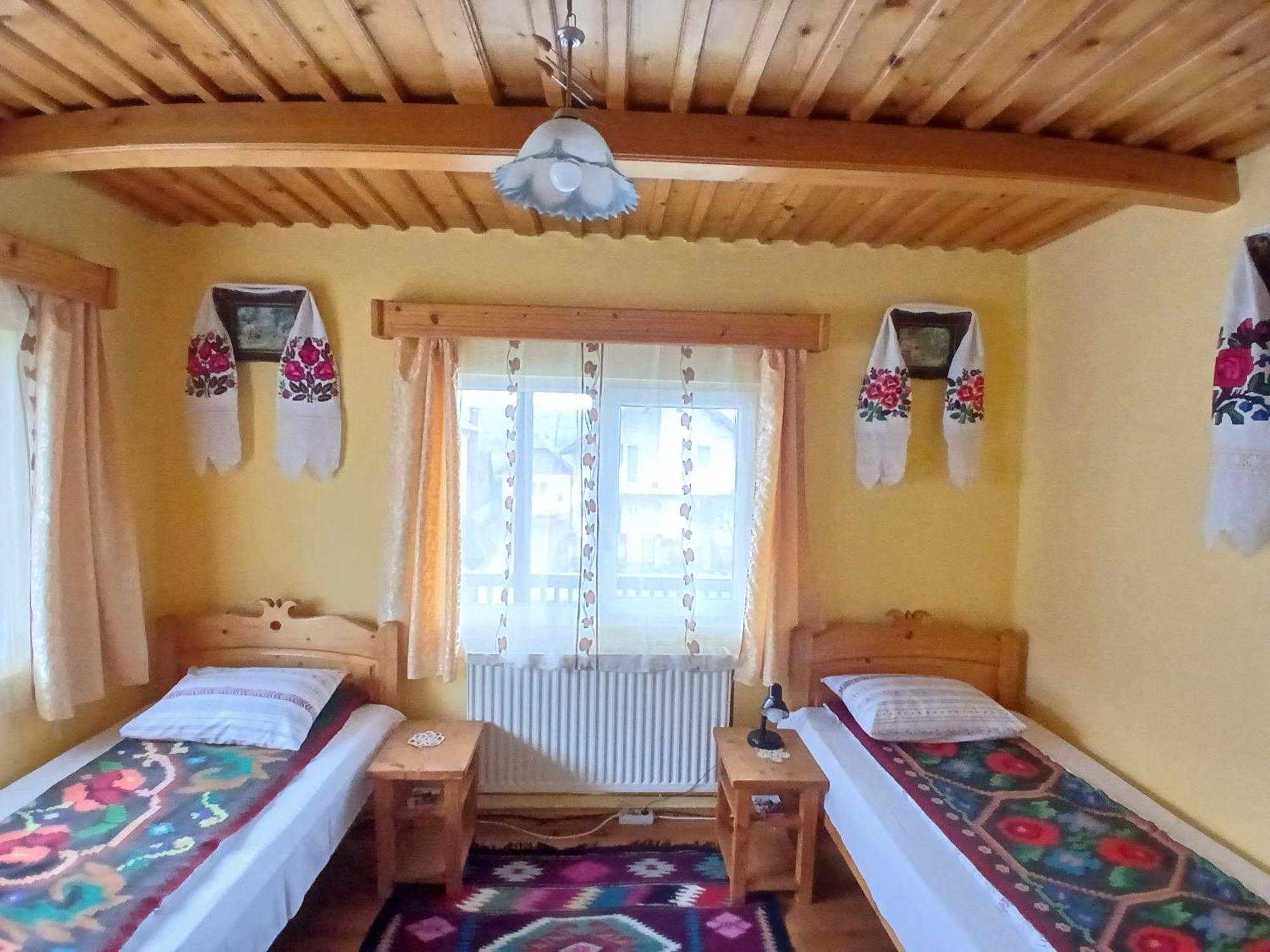 Casa Muntean Hotel Vadu Izei Buitenkant foto