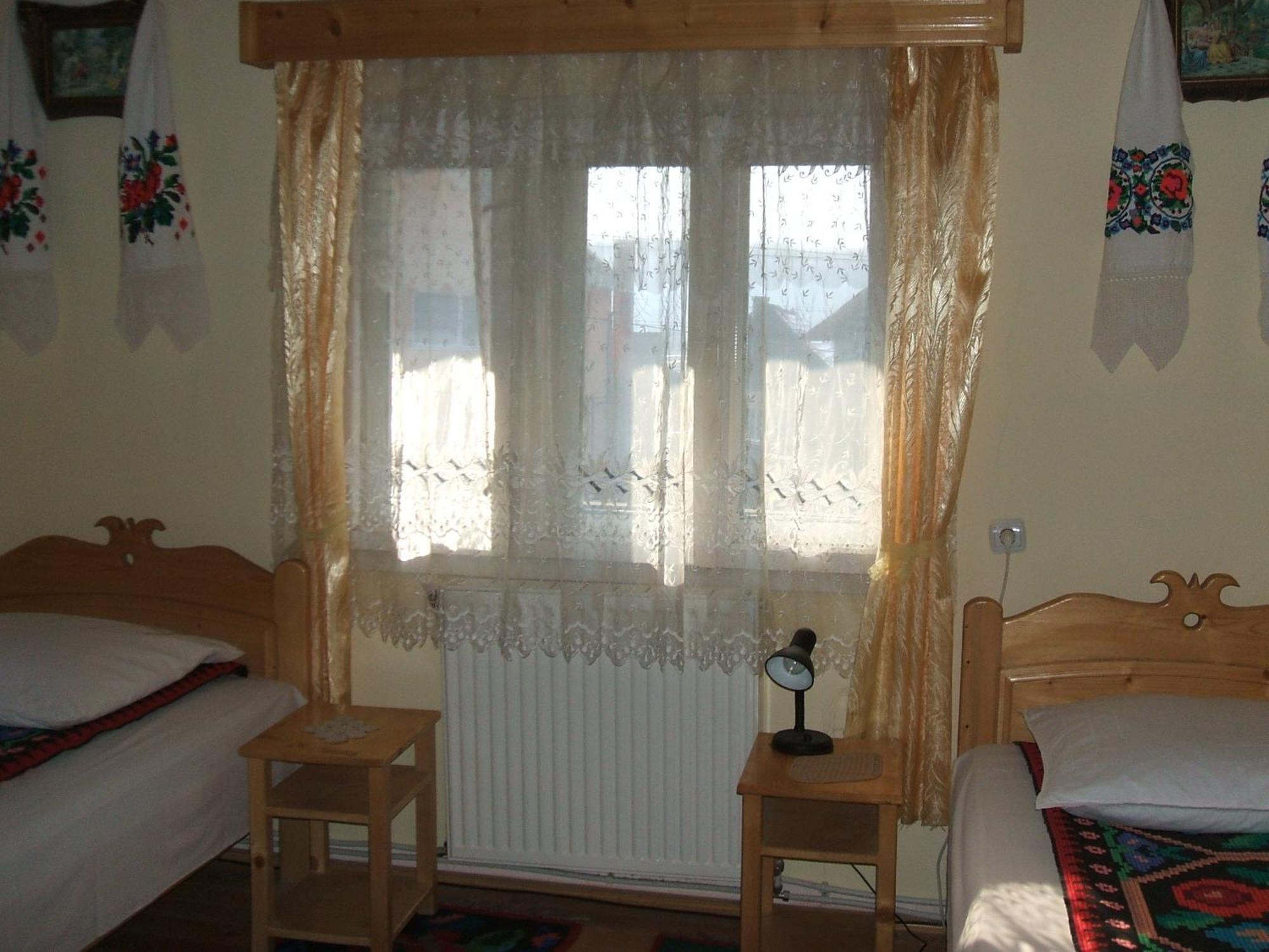 Casa Muntean Hotel Vadu Izei Buitenkant foto